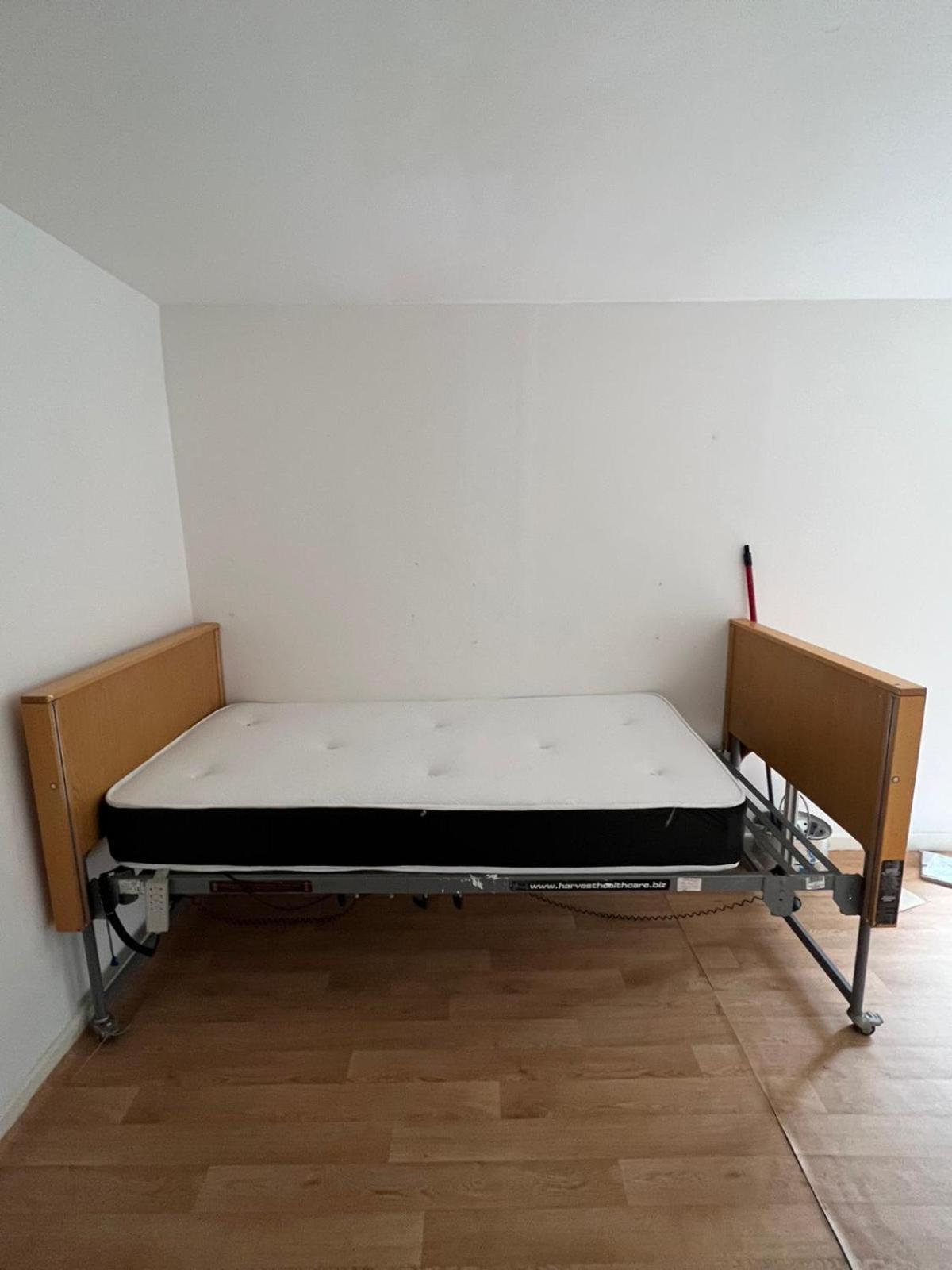 Golders Way Rooms London Bagian luar foto